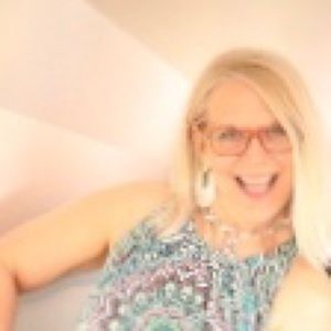 Meet your Posher, Jo anne